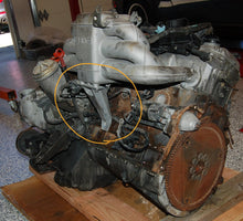 将图片加载到图库查看器,BMW E28 M30B35 Intake Manifold Bracket