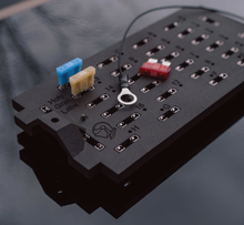 Charger l&#39;image dans la galerie, Mercedes W124/S124/A124/C124 Blade Fuse Box Upgrade Kit
